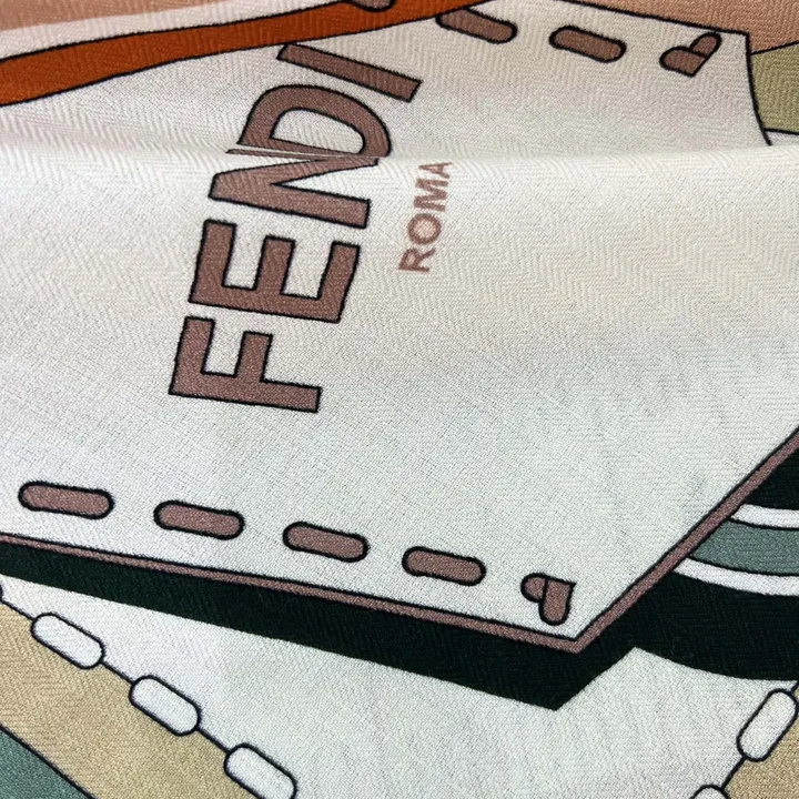 スーパーコピー フェンディ マフラー