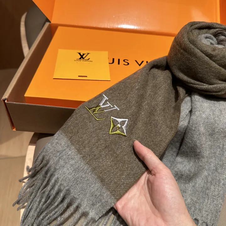 スーパーコピー ルイヴィトン マフラー