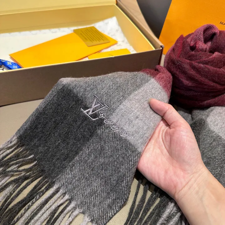 スーパーコピー ルイヴィトン マフラー