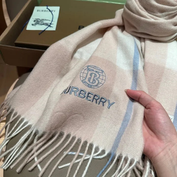 スーパーコピー バーバリー ス マフラー