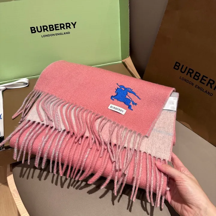 スーパーコピー バーバリー ス マフラー