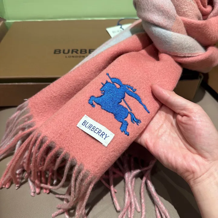 スーパーコピー バーバリー ス マフラー