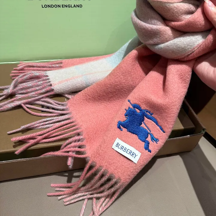 スーパーコピー バーバリー ス マフラー