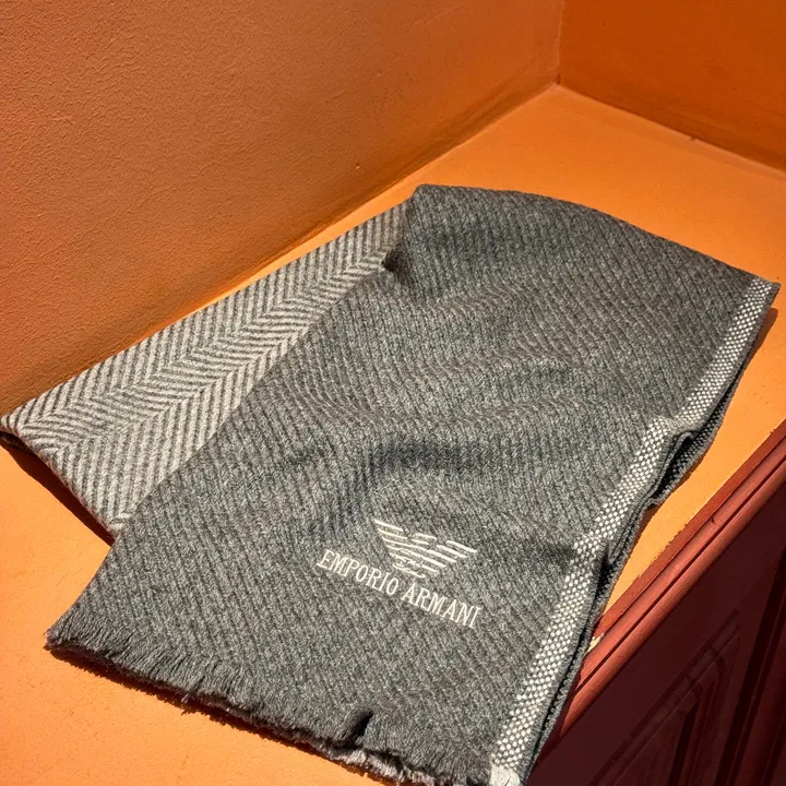 スーパーコピー アルマーニ マフラー