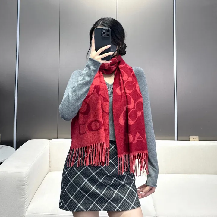 スーパーコピー クロエ マフラー