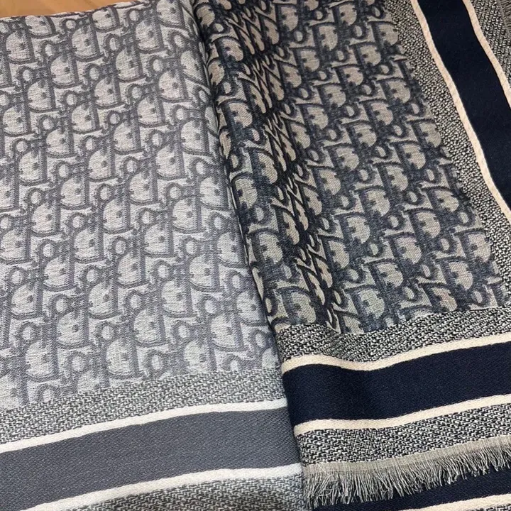 スーパーコピー ディオール マフラー