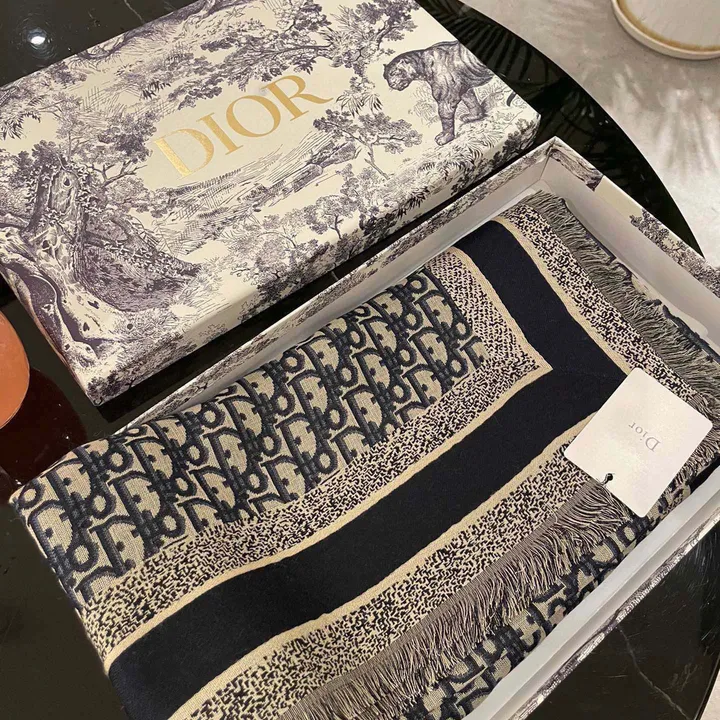 スーパーコピー ディオール マフラー