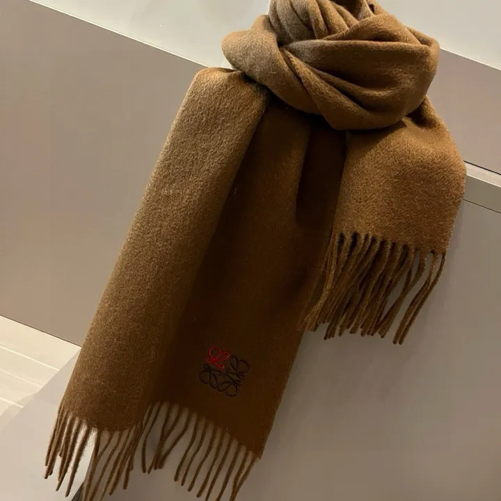 スーパーコピー ロエベ マフラー