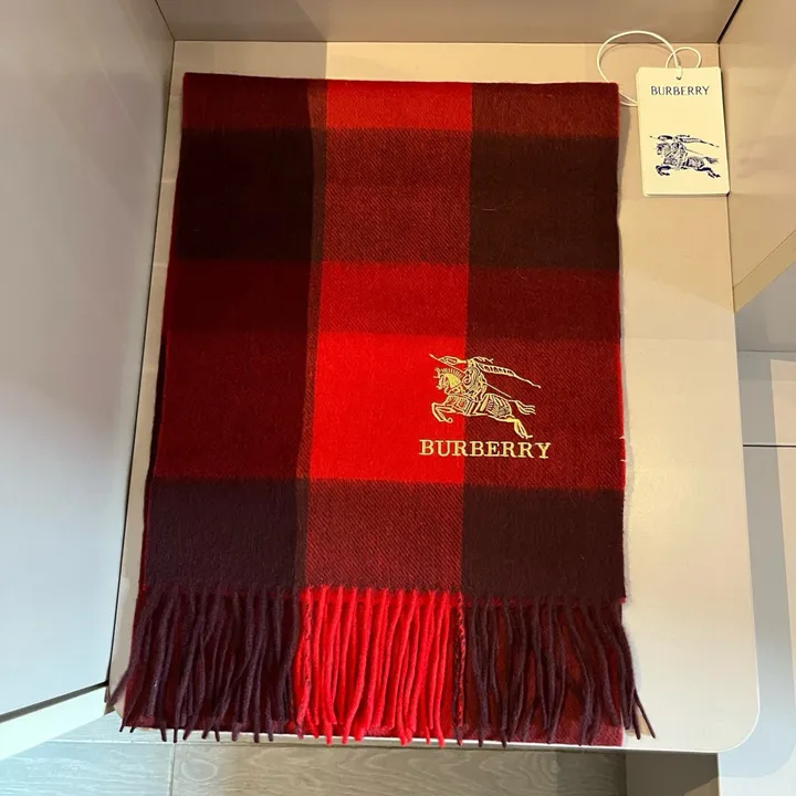 スーパーコピー バーバリー ス マフラー