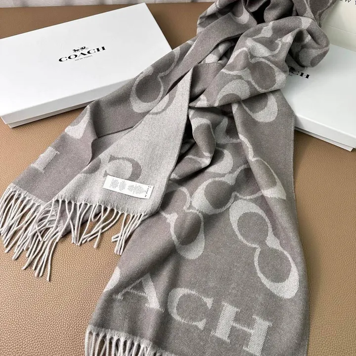 スーパーコピー コーチ マフラー