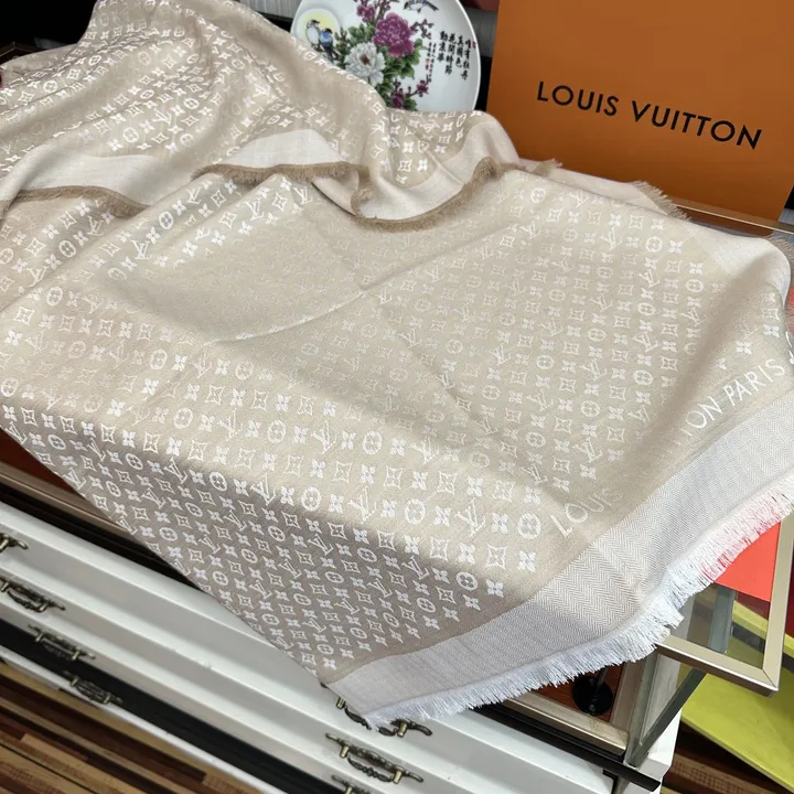 スーパーコピー ルイヴィトン マフラー