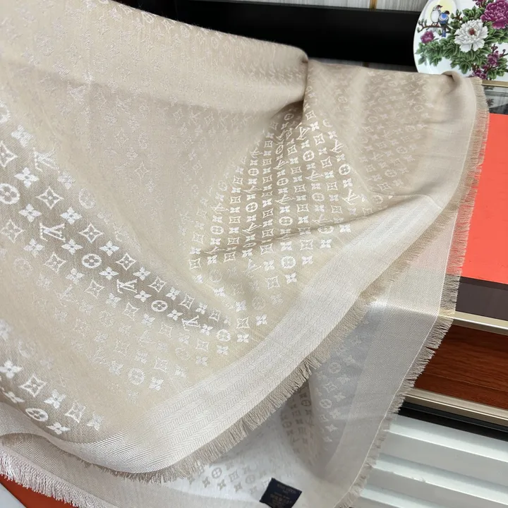 スーパーコピー ルイヴィトン マフラー