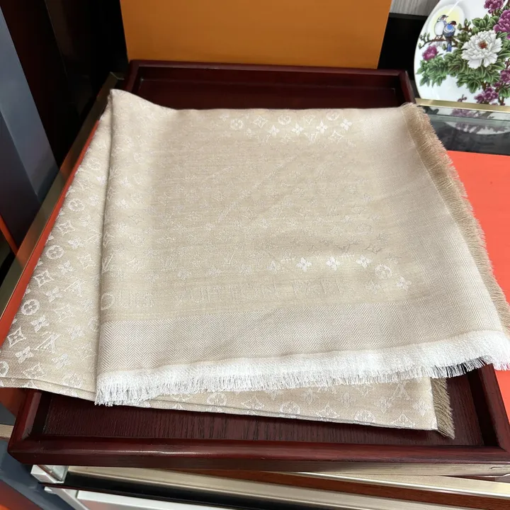 スーパーコピー ルイヴィトン マフラー