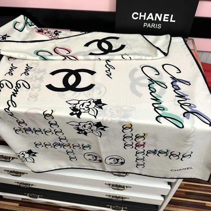 スーパーコピー シャネル マフラー