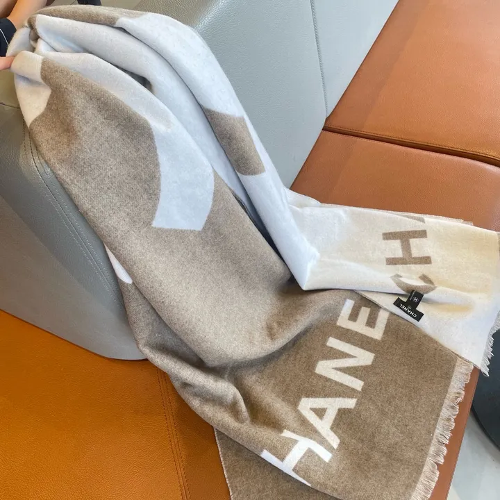 スーパーコピー シャネル マフラー