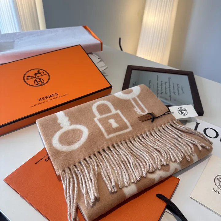 スーパーコピー シャネル マフラー