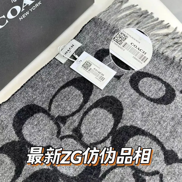 スーパーコピー コーチ マフラー