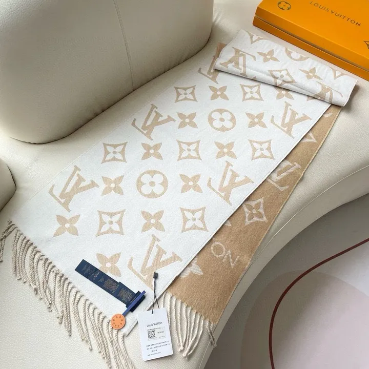 スーパーコピー ルイヴィトン マフラー