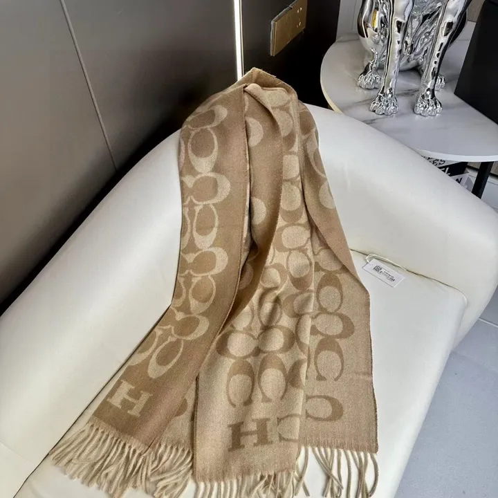 スーパーコピー コーチ マフラー