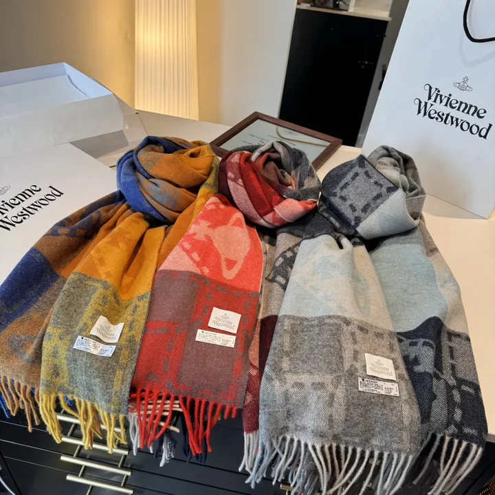 スーパーコピー ヴィヴィアン・ウエストウッド マフラー