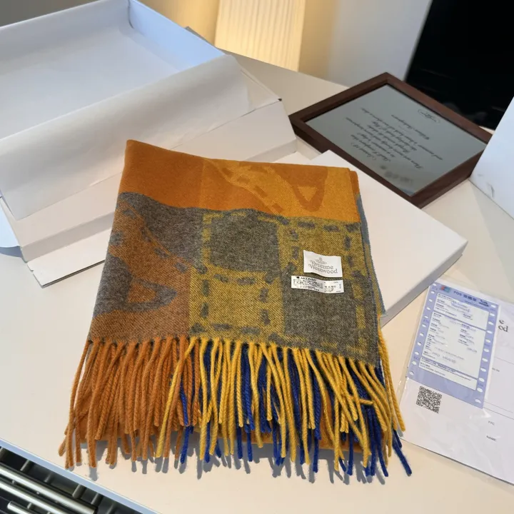 スーパーコピー ヴィヴィアン・ウエストウッド マフラー