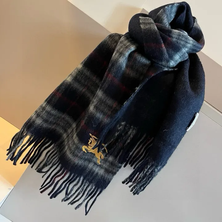 スーパーコピー バーバリー ス マフラー