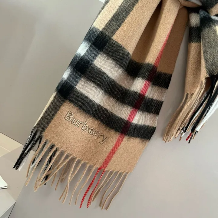 スーパーコピー バーバリー ス マフラー