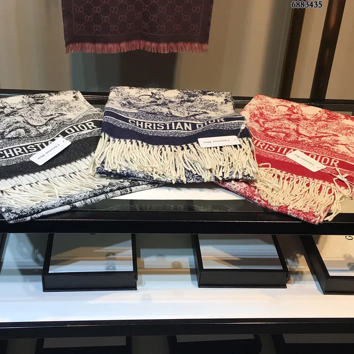 スーパーコピー グッチ マフラー