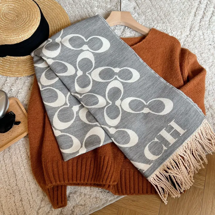 スーパーコピー コーチ マフラー