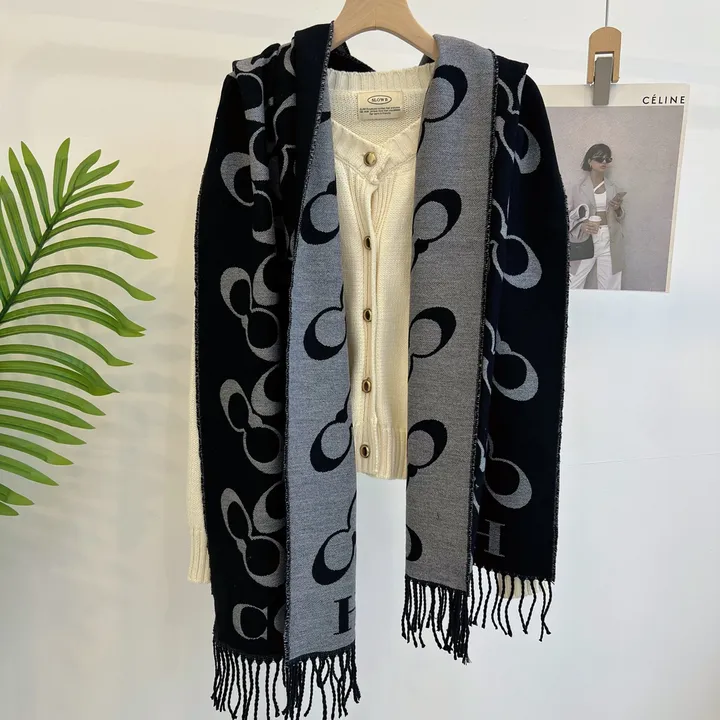 スーパーコピー コーチ マフラー