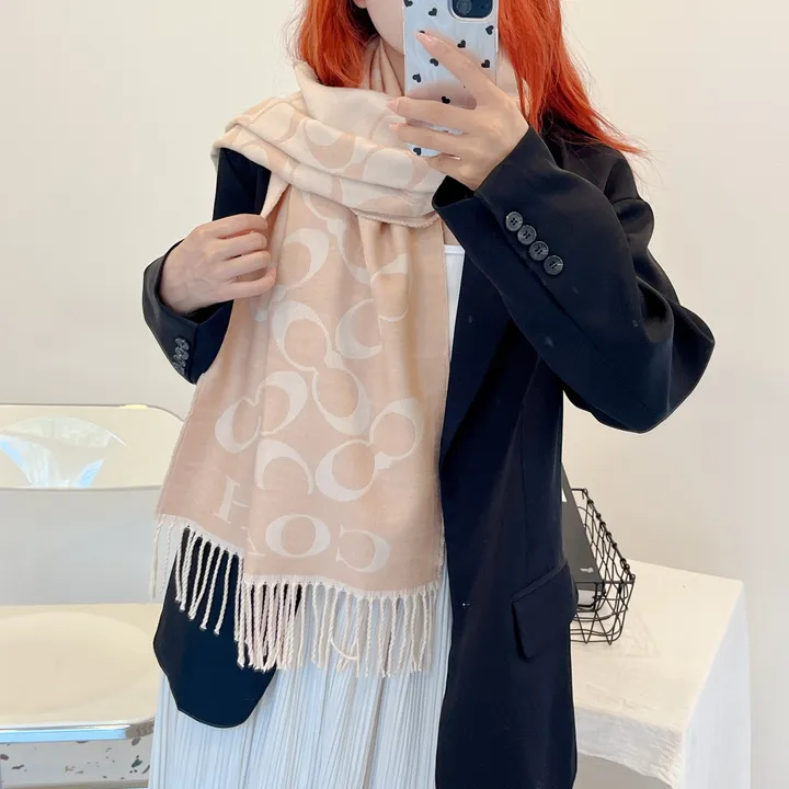 スーパーコピー コーチ マフラー