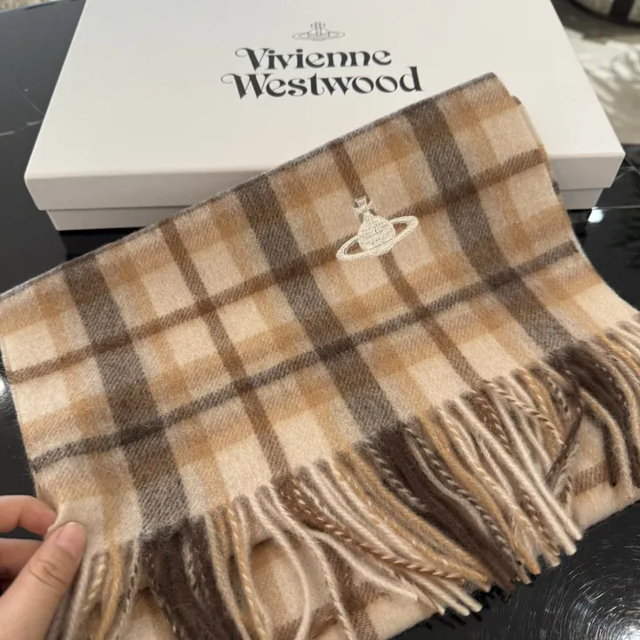 スーパーコピー ヴィヴィアン・ウエストウッド マフラー