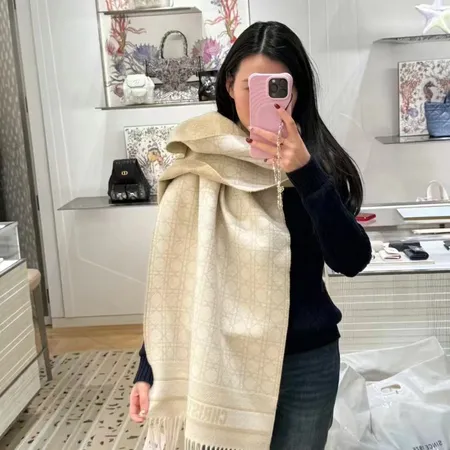 スーパーコピー ディオール マフラー