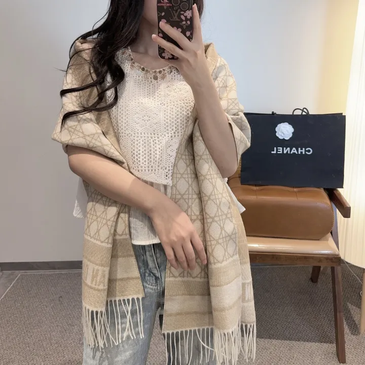 スーパーコピー ディオール マフラー