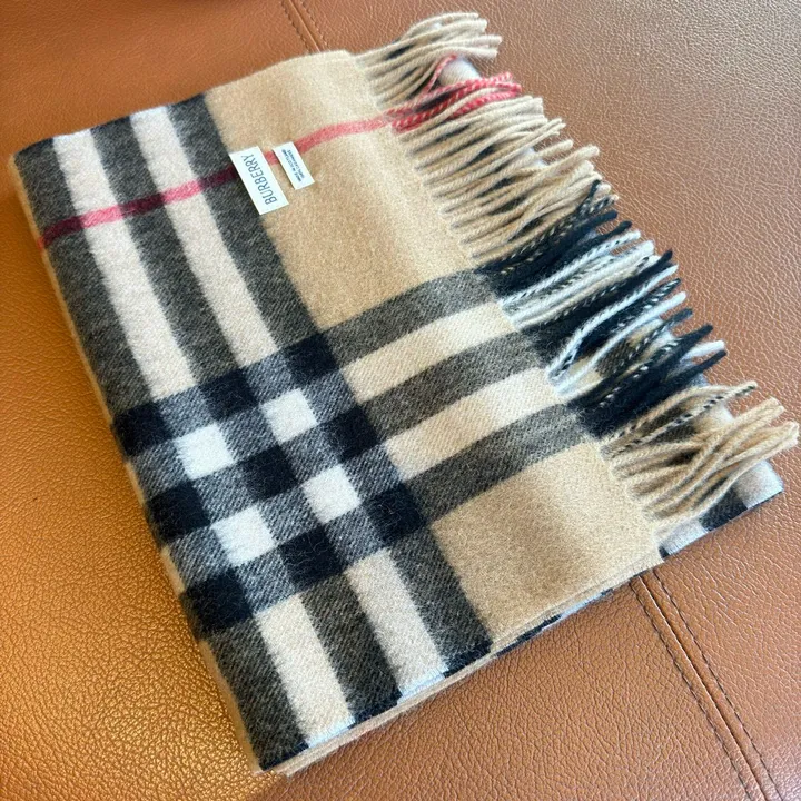 スーパーコピー バーバリー ス マフラー