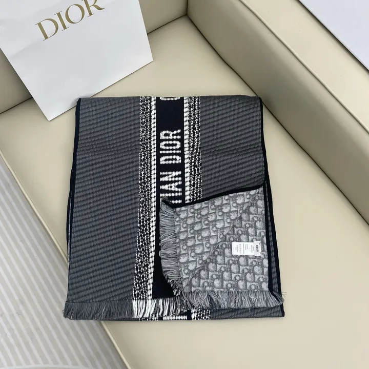 スーパーコピー ディオール マフラー