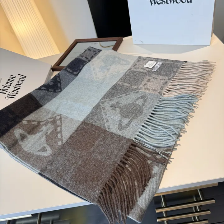 スーパーコピー ヴィヴィアン・ウエストウッド マフラー