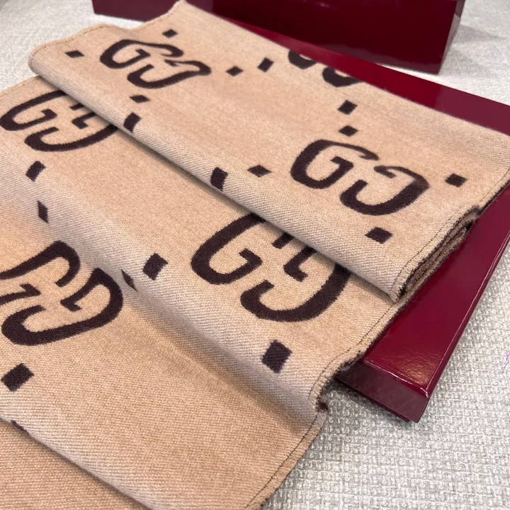 スーパーコピー グッチ マフラー