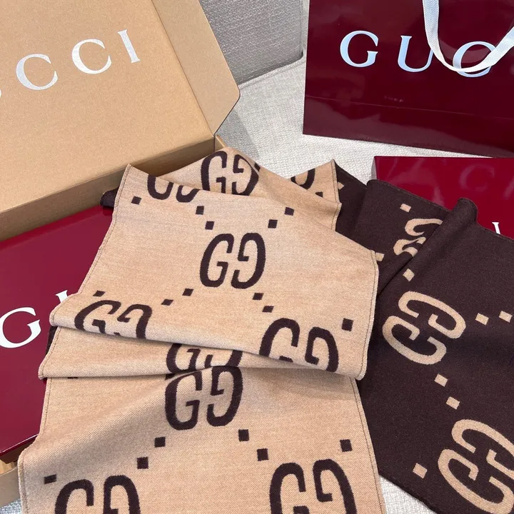 スーパーコピー グッチ マフラー