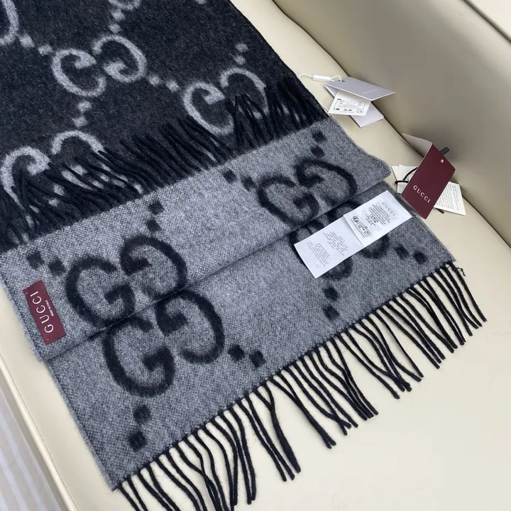 スーパーコピー グッチ マフラー