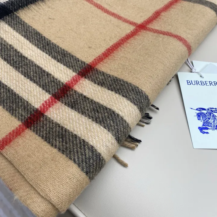 スーパーコピー バーバリー ス マフラー