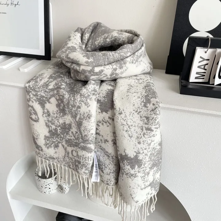 スーパーコピー ディオール マフラー