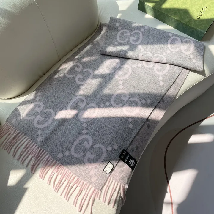 スーパーコピー グッチ マフラー