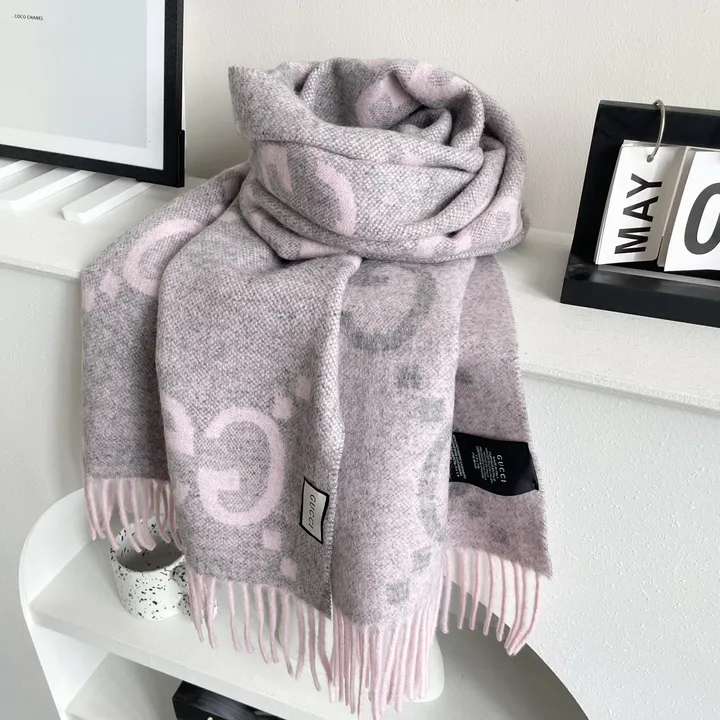 スーパーコピー グッチ マフラー