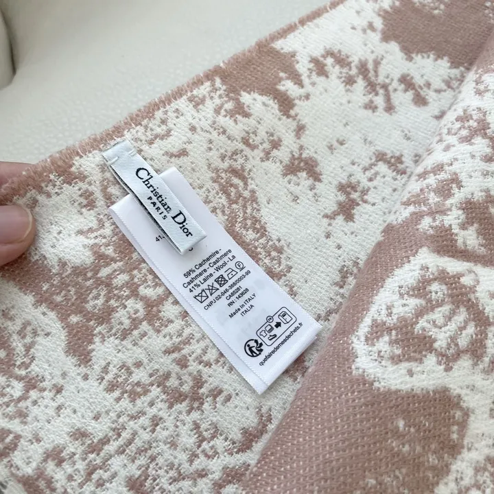 スーパーコピー ディオール マフラー