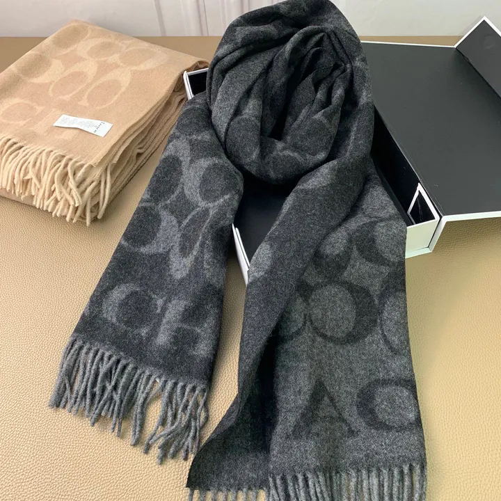 スーパーコピー コーチ マフラー