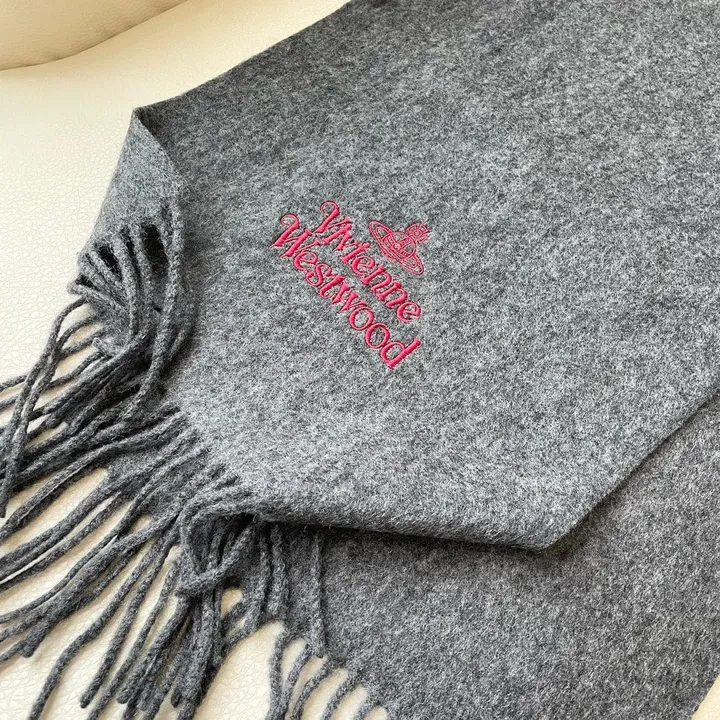 スーパーコピー ヴィヴィアン・ウエストウッド マフラー