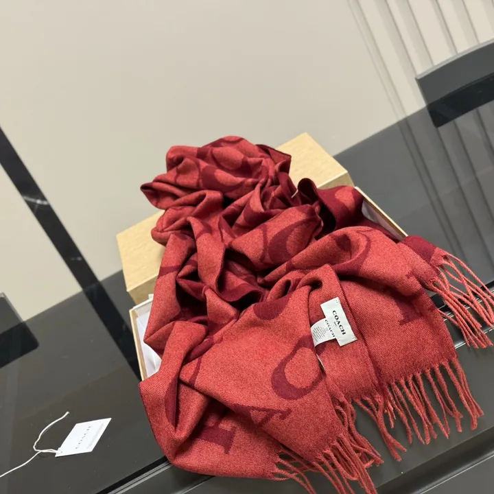 スーパーコピー コーチ マフラー