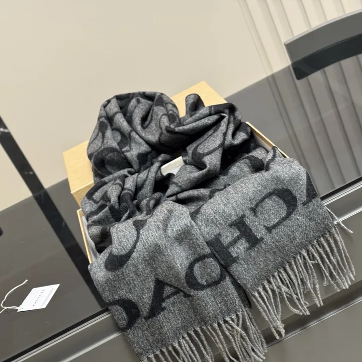 スーパーコピー コーチ マフラー