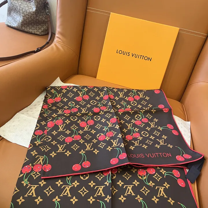 スーパーコピー ルイヴィトン マフラー